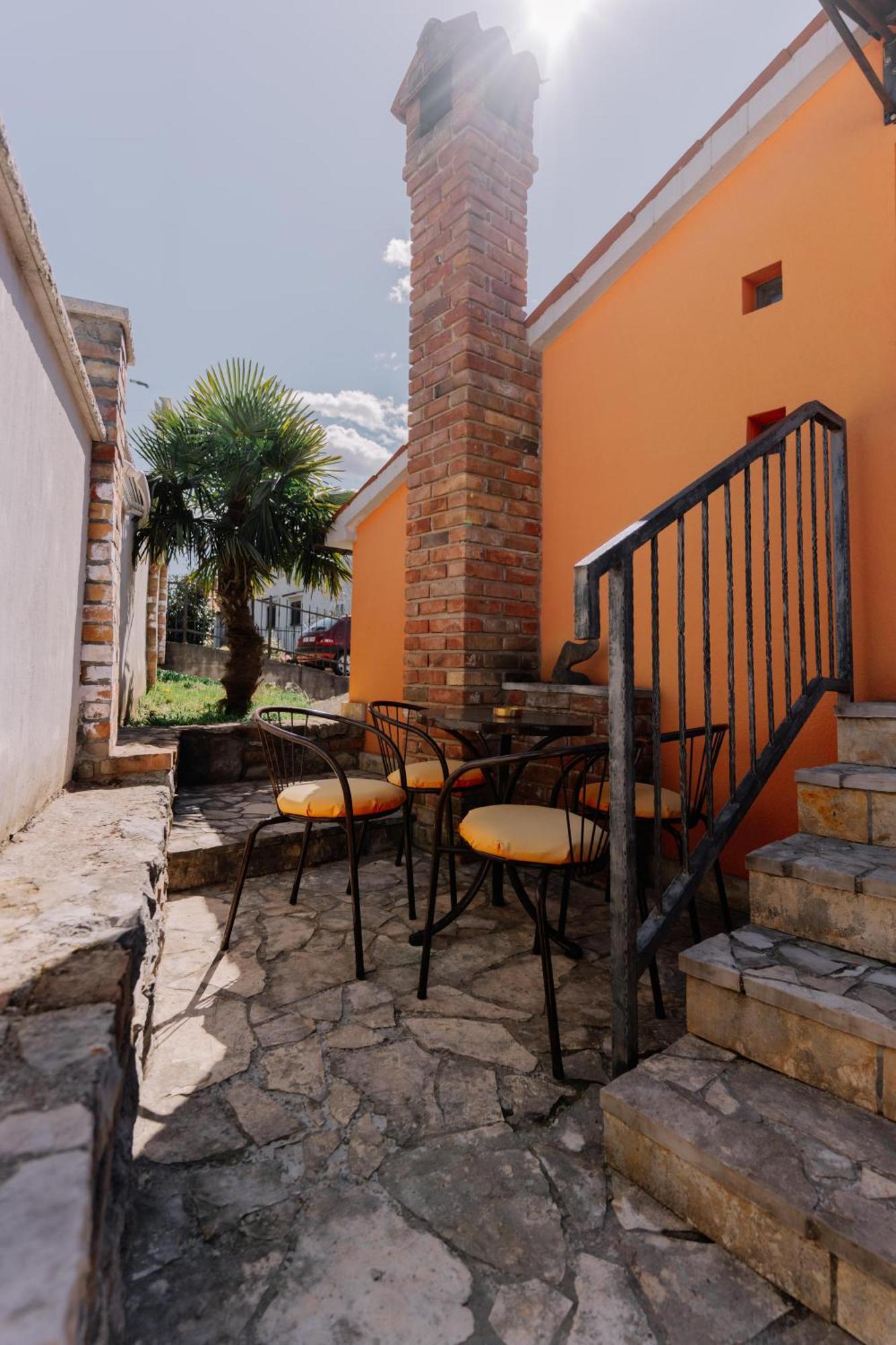 Sweet Room With A Terrace Roc Exterior photo
